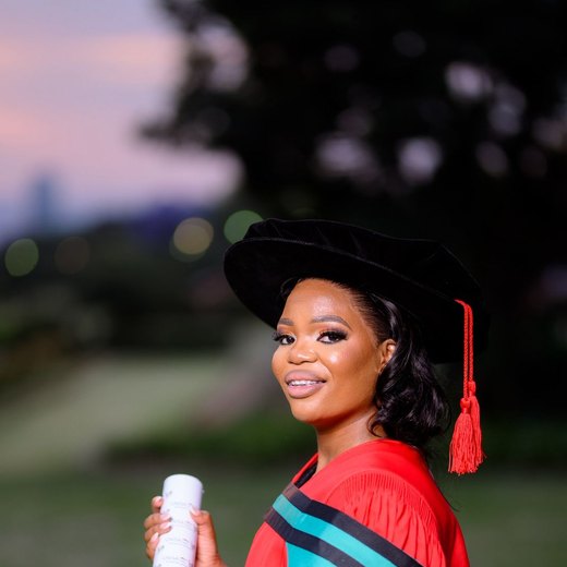 Dr Mmakgabo Selepe